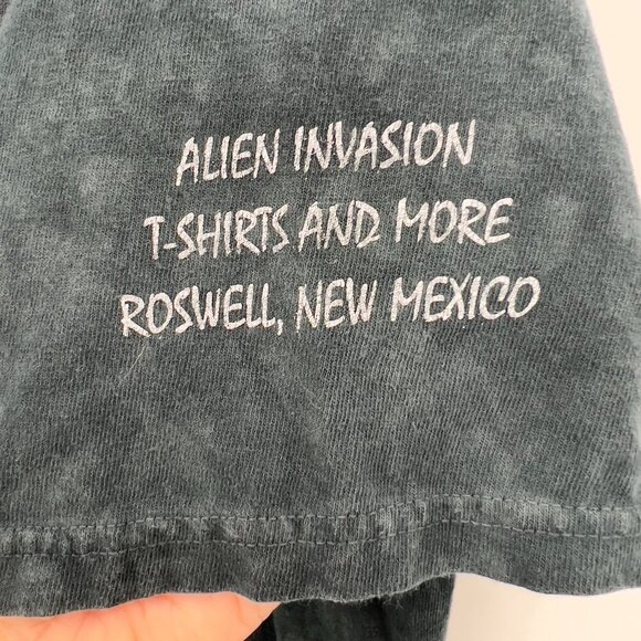 The Mountain Alien Graphic Tee Roswell New Mexico 2XL Tie-Dye T-Shirt - Picture 4 of 10